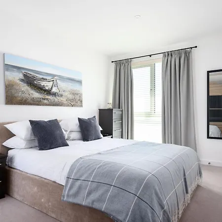 32 One Lusty Glaze In Newquay